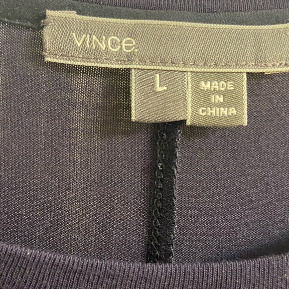 Vince Tunic Top Large Navy Blue Lightweight Pullover - Picture 6 of 7